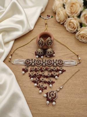 kundan choker jewelry set with jhumkas & maang tikka for women  3