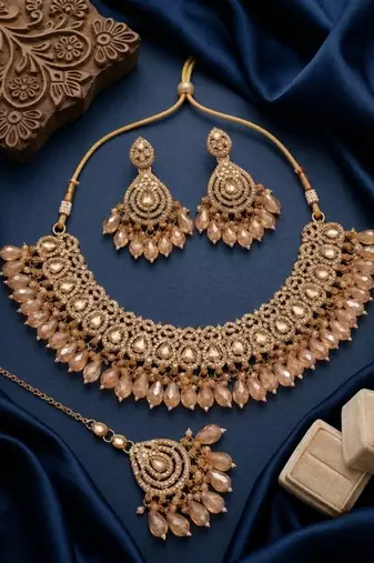 gold champagne indian jewelry set: choker necklace, earrings & maang tikka