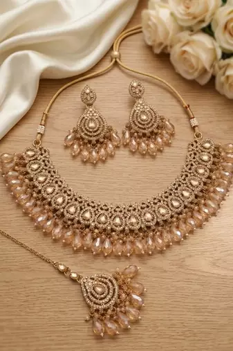 gold champagne indian jewelry set: choker necklace, earrings & maang tikka