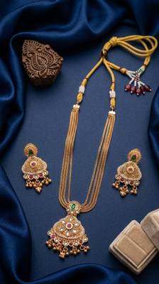 antique gold kundan necklace set with earrings south indian temple bridal jewelry set for women  4