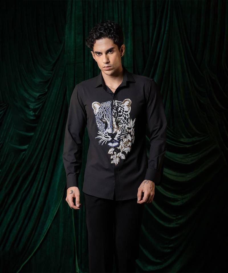 Black embroidered lycra strech shirt
