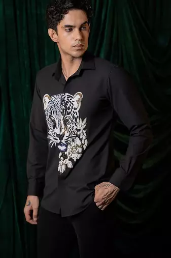 Black embroidered lycra strech shirt