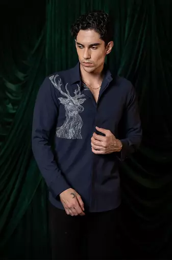 Blue embroidered lycra strech shirt