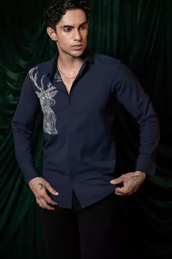 Blue embroidered lycra strech shirt