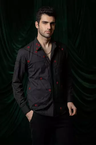Black embroidered lycra strech shirt