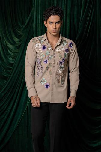 Red embroidered lycra strech shirt