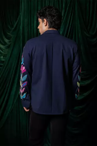Blue embroidered lycra strech shirt