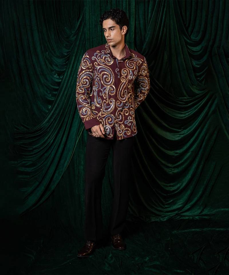Red embroidered lycra strech shirt