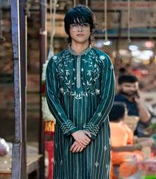 Green embroidered raw silk kurta