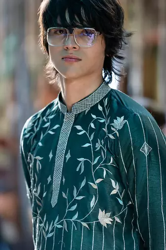 Green embroidered raw silk kurta