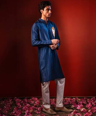 Navy blue embroidered raw silk kurta 2
