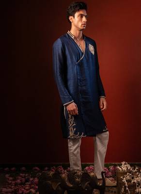 Navy blue embroidered raw silk kurta 2
