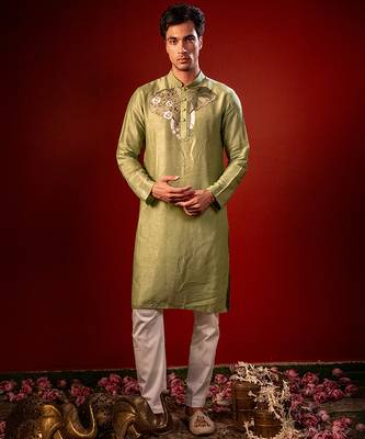 Green embroidered raw silk kurta 1