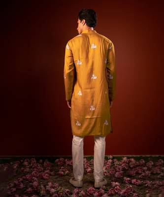 Mustard yellow printed raw silk kurta 2