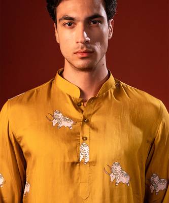 Mustard yellow printed raw silk kurta 4