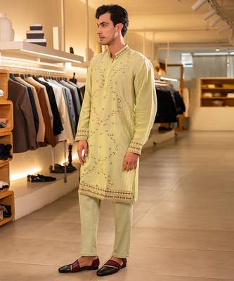 Green embroidered raw silk kurta 2