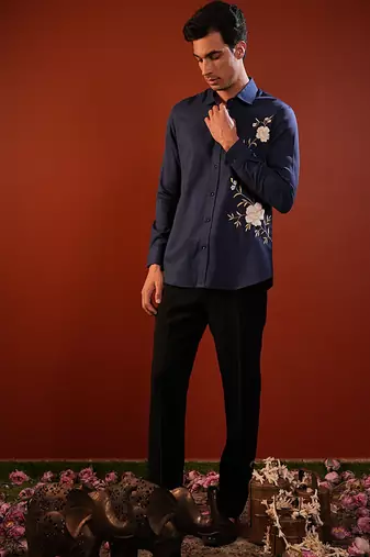 Navy blue embroidered cotton flex shirt