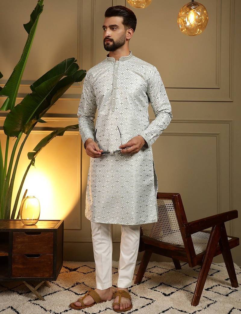 Green heavy jecquard print party wear kurta and payjama