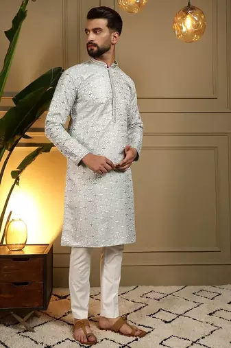 Green heavy jecquard print party wear kurta and payjama