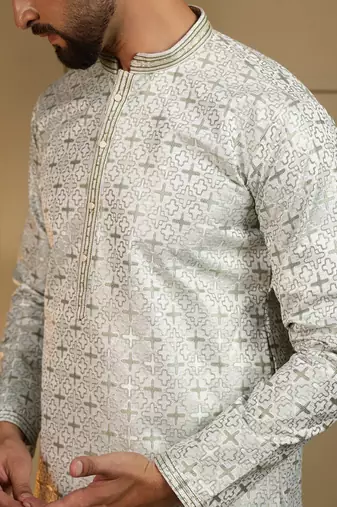 Green heavy jecquard print party wear kurta and payjama