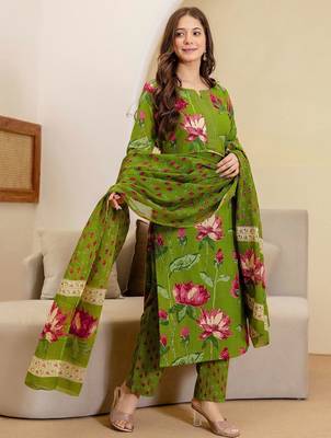 Women Floral Printed Round Neck Straight Kurta with Trousers & Dupatta 4