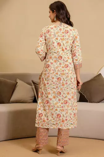 women floral printed kurta with trousers & dupatta