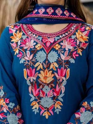 Women Ethnic Motifs Embroidered Regular Thread Work Kurta with Patiala & Dupatta 3