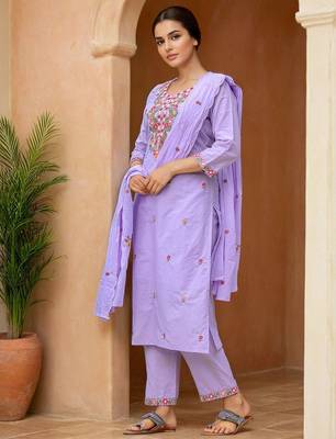 Women Ethnic Motifs Embroidered Thread Work Kurta with Trousers & Dupatta 3