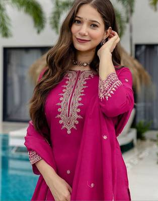 Women Ethnic Motifs Embroidered Regular Thread Work Kurta with Sharara & With Dupatta 2