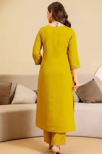 Women Ethnic Motifs Embroidered Regular Kurta with Trousers & Dupatta
