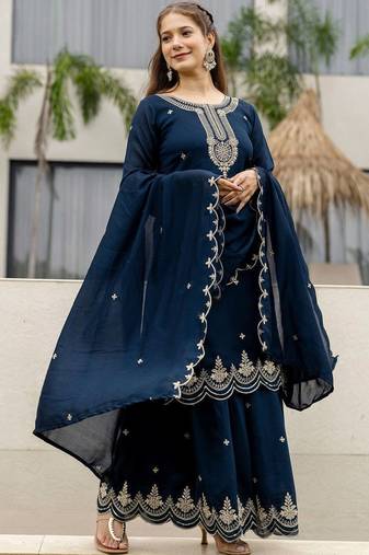 Women Ethnic Motifs Embroidered Regular Thread Work Kurta with Sharara & With Dupatta