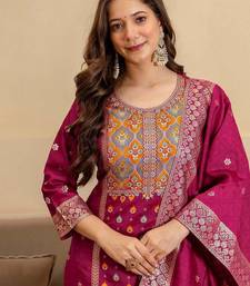Women Woven Design Kurta with Trousers & Dupatta