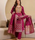 Women Woven Design Kurta with Trousers & Dupatta