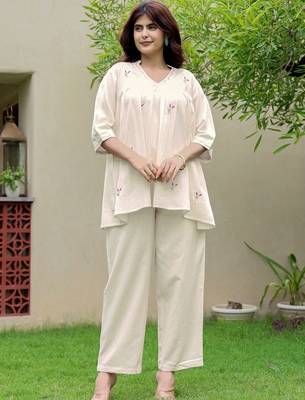 Embroidered Off White Cotton Blend Co Ords for Women 1