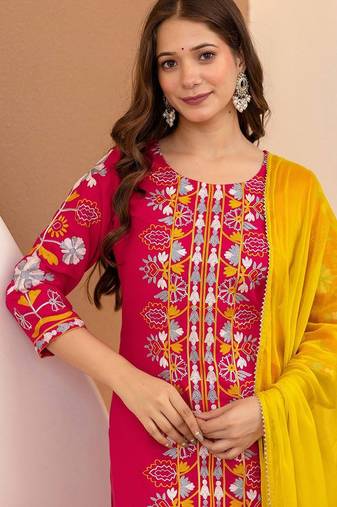 Women Ethnic Motifs Embroidered Kurta with Trousers & Dupatta