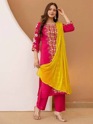 Women Ethnic Motifs Embroidered Kurta with Trousers & Dupatta 2