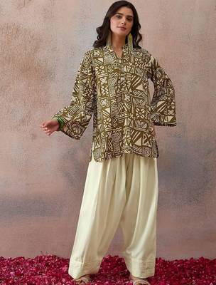 Printed Olive Green & Cream Viscose Rayon Short Straight Kurta With Farshi Salwar Set 1