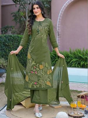 Women Regular Pure Cotton Kurta with Pyjamas & With Dupatta 2