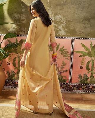 Women Floral Printed Regular Pure Cotton Kurta with Trousers & With Dupatta 4