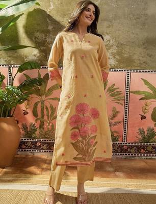 Women Floral Printed Regular Pure Cotton Kurta with Trousers & With Dupatta 1