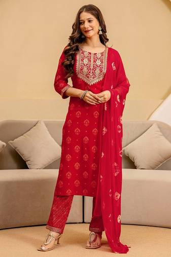 Women Ethnic Motifs Embroidered Thread Work Kurta with Trousers & Dupatta
