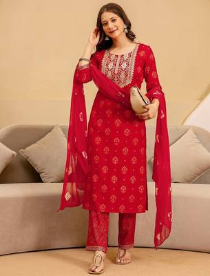 Women Ethnic Motifs Embroidered Thread Work Kurta with Trousers & Dupatta 6