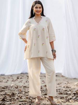 Embroidered Off White Cotton Blend Co Ords for Women 1