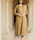 Floral Woven Design Straight Kurta With Trousers & Dupatta