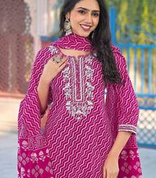 Women Bandhani Printed Regular Sequinned Kurta with Trousers & Dupatta