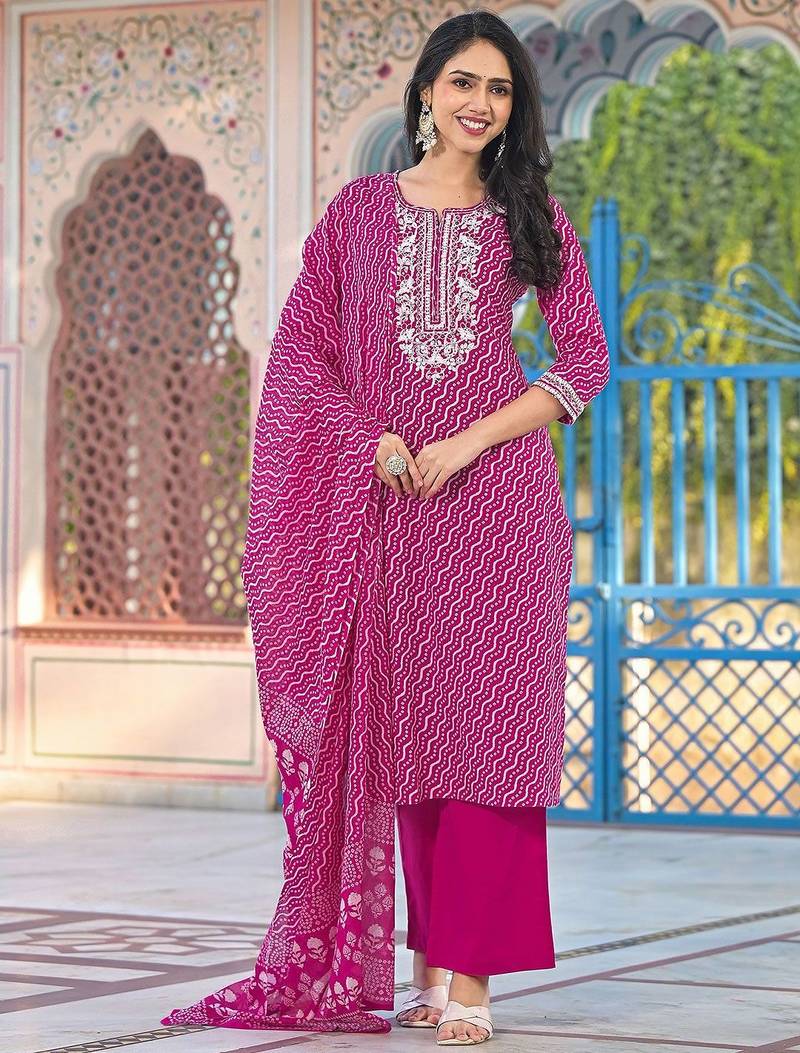 Women Bandhani Printed Regular Sequinned Kurta with Trousers & Dupatta