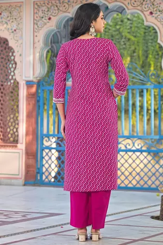 Women Bandhani Printed Regular Sequinned Kurta with Trousers & Dupatta