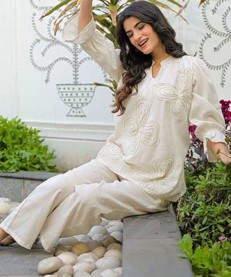 Embroidered Off White Cotton Blend Co Ords for Women 4