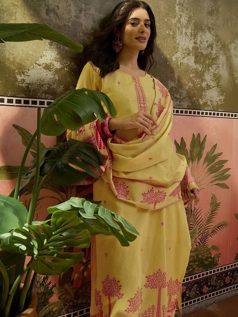 Women Ethnic Motifs Printed Regular Pure Cotton Kurta with Trousers & With Dupatta
