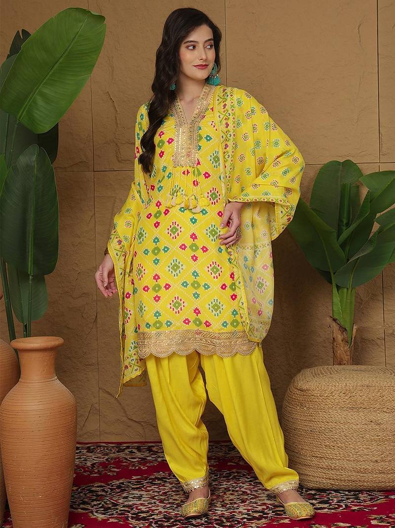Women Geometric Printed Sequinned Kurta with Patiala & Dupatta